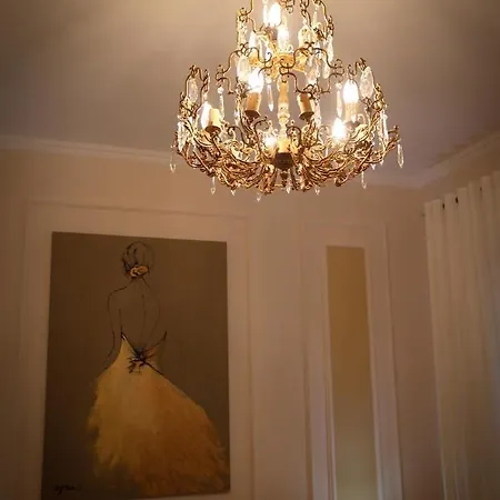 Essel Casa de hóspedes 3*